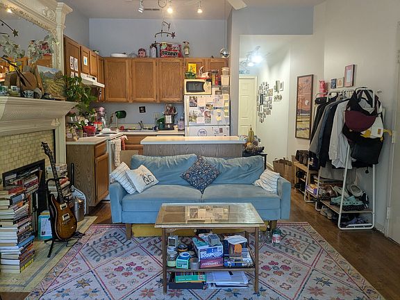 4th image of 1540 17th St NW APT 2