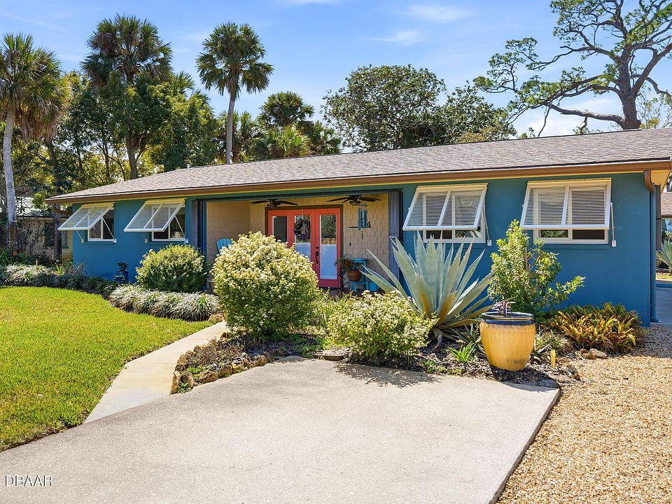 1st image of 1104 S Riverside Dr