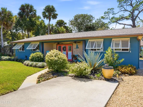 1104 S Riverside Dr, Edgewater, FL 32132