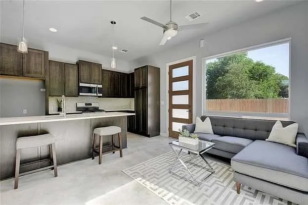 1125 Ebert Ave — Photo 24