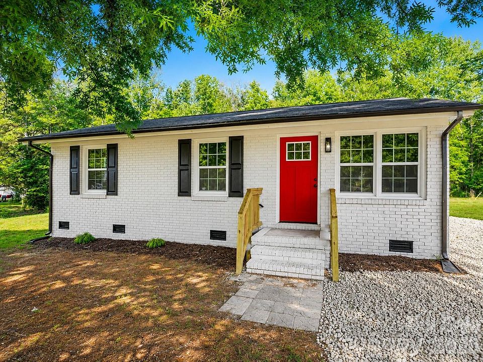 1st image of 432 Springhill Dr