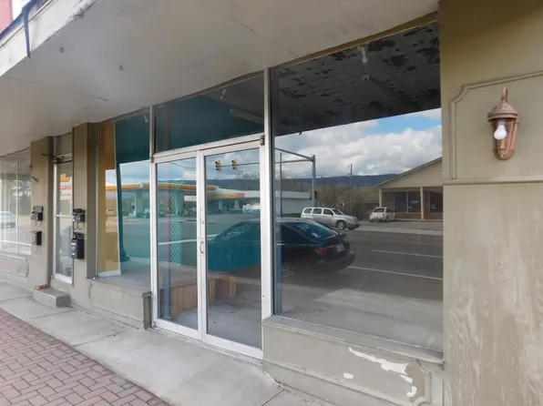 830 Tennessee Ave, Etowah, TN 37331