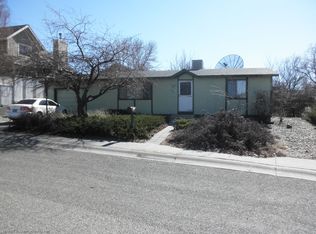 1994 Case St, Winnemucca, NV 89445