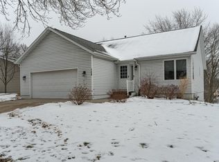 708 33rd St NW, Rochester, MN 55901