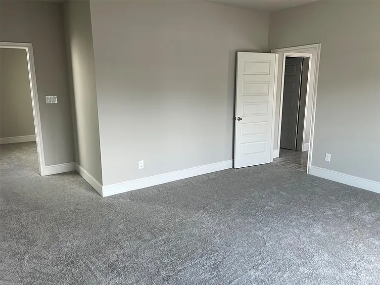 2331 Paul Quinn St — Photo 10
