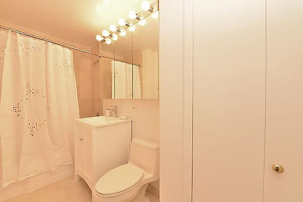 Rented by AIB Management Corp | media 22