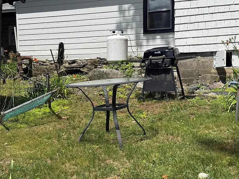 240 Jersey Ave — Photo 23