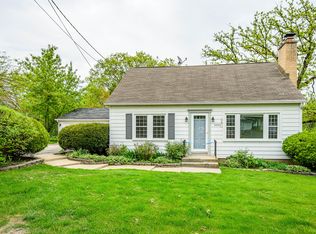 33703 N Evergreen Dr, Grayslake, IL 60030