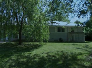 1513 Pennsylvania Ave N, Champlin, MN 55316