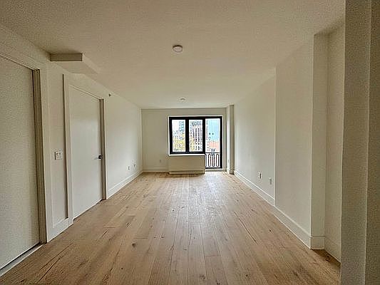 3rd image of 834 Pacific St APT 513