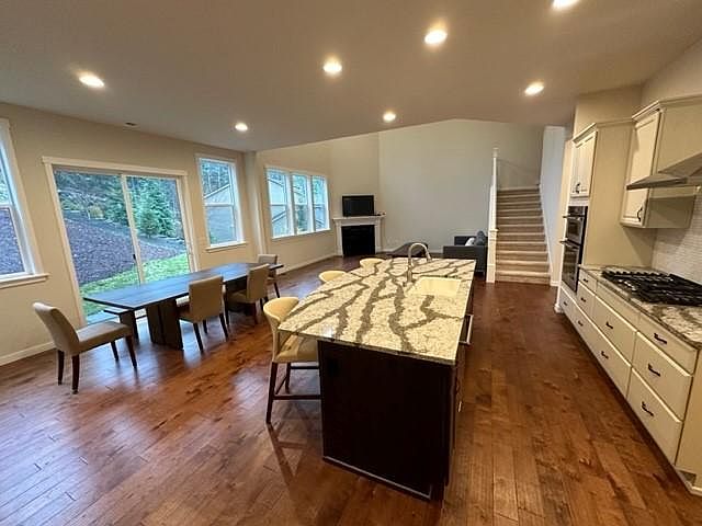 Kitchen, Dining, Living Area