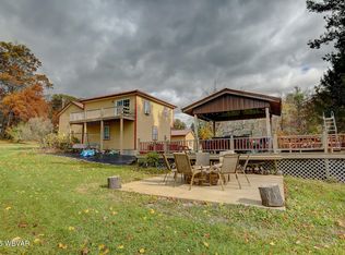 228 Rockey Rd, Loganton, PA 17747