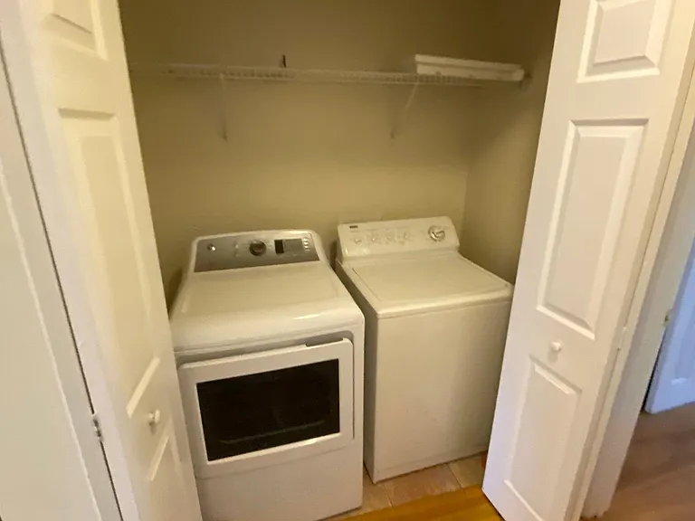 1514 W Cary St — Photo 19