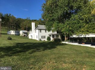 10436 John S Mosby Hwy, Paris, VA 20130