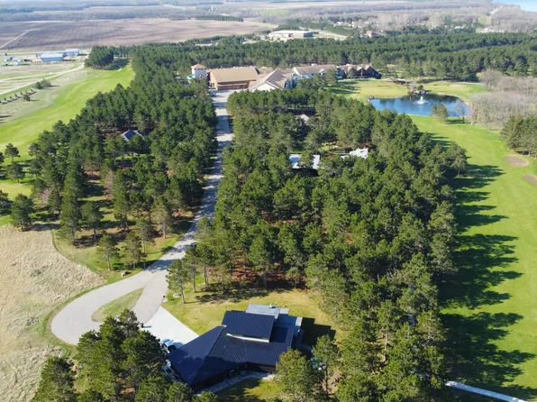 510 Thumper Lodge Rd, Ottertail, MN 56571
