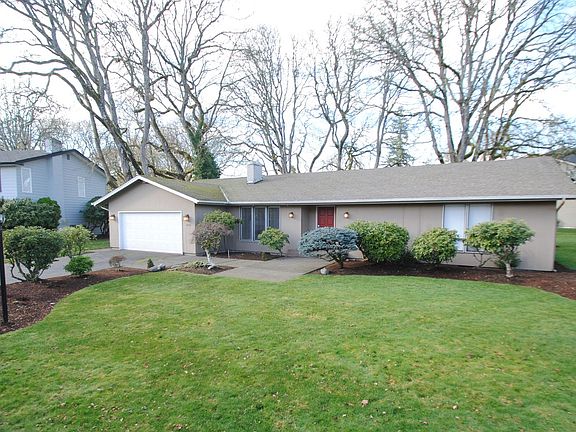 2nd image of 8422 Amber Dr SW