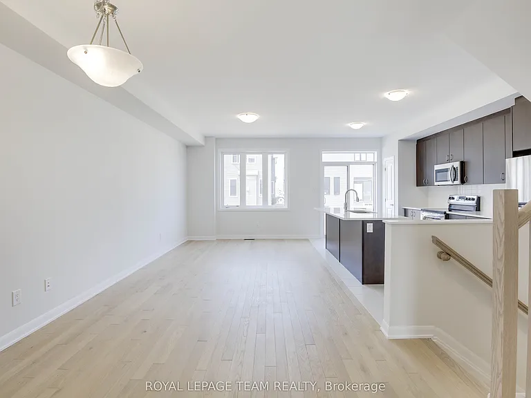 937 Athenry Ct — Photo 32