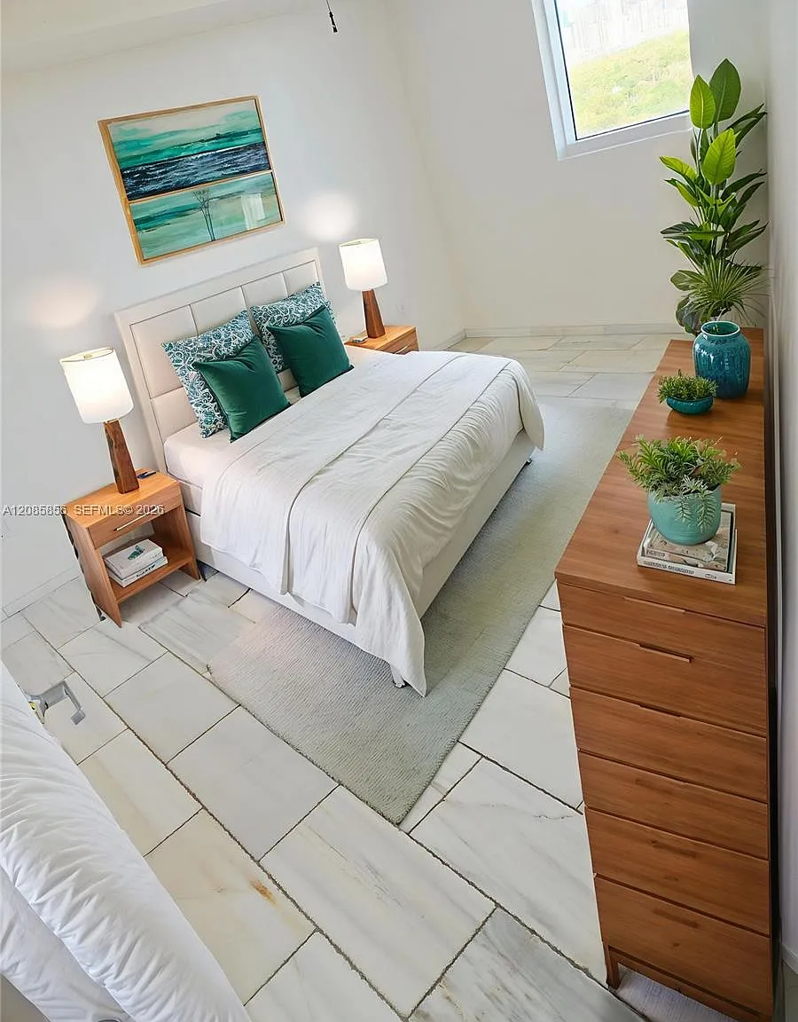 Coral Sea View Condo — Photo 3