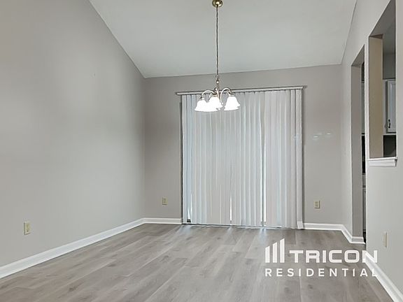 3rd image of 5516 Marbut Forest Ct