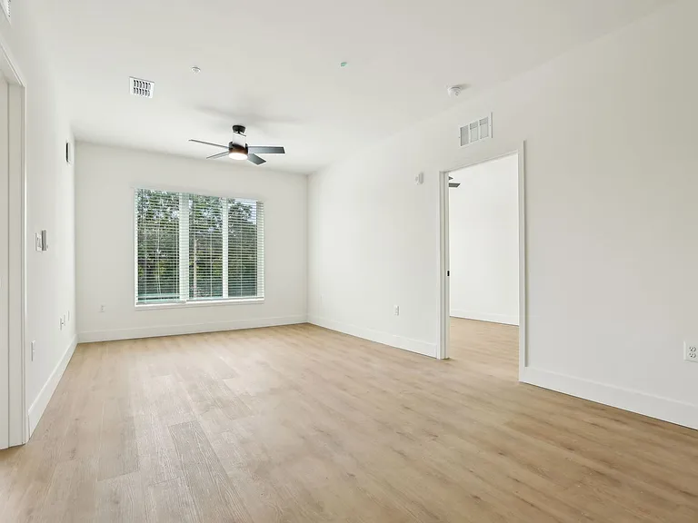 The Milk Stacks: Boutique Luxury Living in Downtown Orlando's Milk District — Photo 48