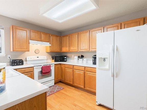 5th image of 12694 Davis St