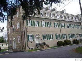 120 W Center St APT 3A, Nazareth, PA 18064