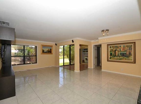 3rd image of 3487 Cocoplum Cir #3444