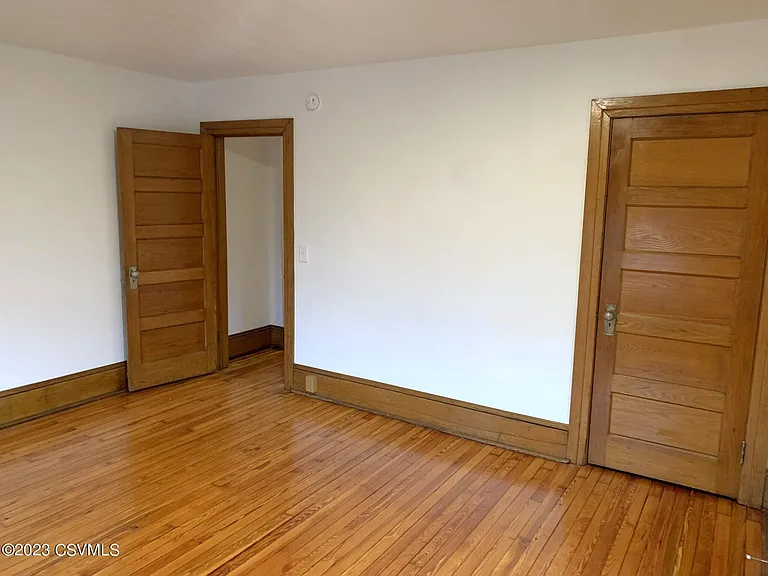 430 Broad St — Photo 13