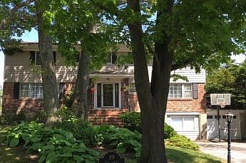 3rd image of 19 Neil Dr