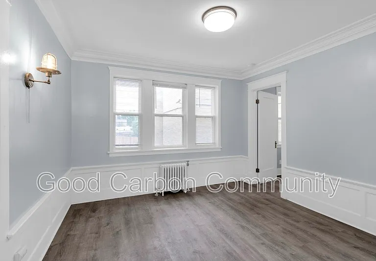 2809 Main St #2 — Photo 6