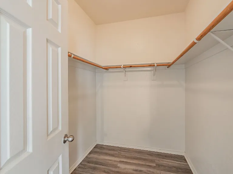5809 Mount Plymouth Point — Photo 26