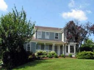 23 Pleasant View Way, Flemington, NJ 08822