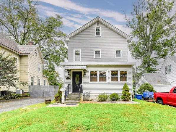 165 Washington Ave, Milltown, NJ 08850