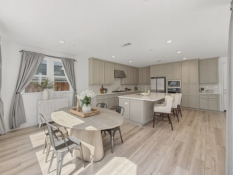 282 Wharf Terrace Cir — Photo 3
