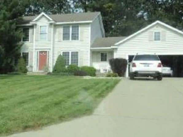 4693 Salem Dr, Hudsonville, MI 49426