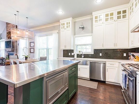 5th image of 2539 N Wilderness Ln