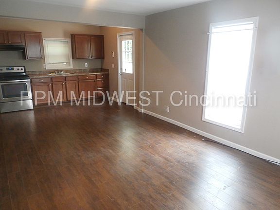 2nd image of 324 S Miami Ave