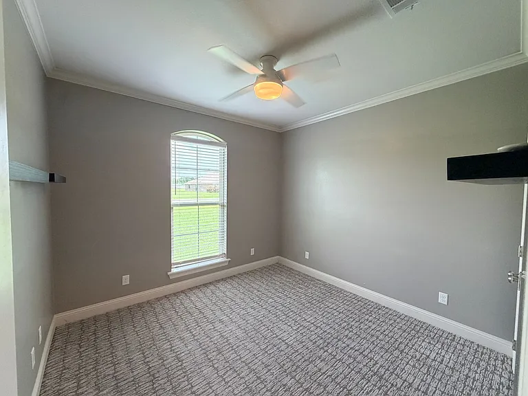3520 Windwood Cir — Photo 20