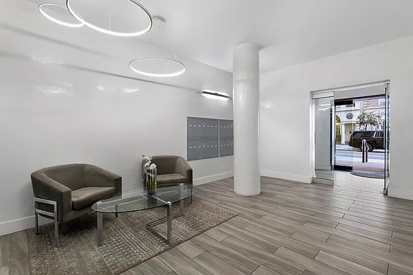 Rented by Oxford Property Group | media 27