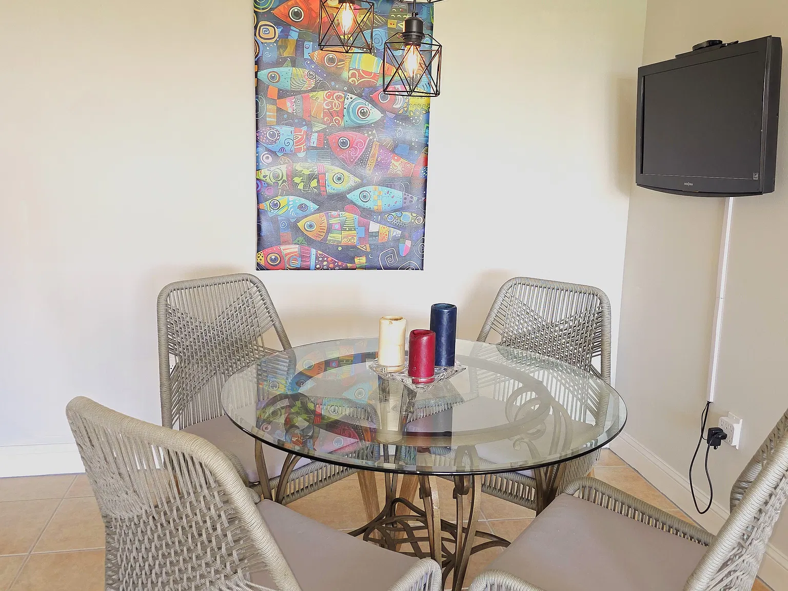 2 bed, 1184 sqft, $6,500 — Photo 3