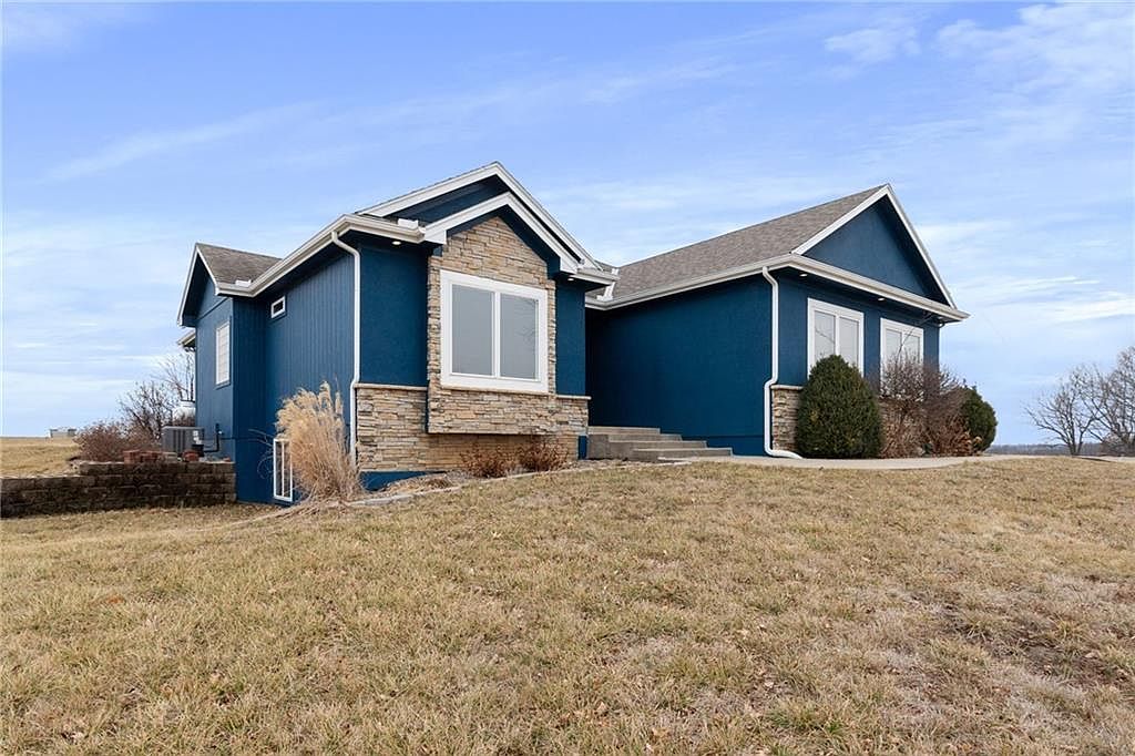 33711 E Truman Rd, Grain Valley, MO 64029 Zillow