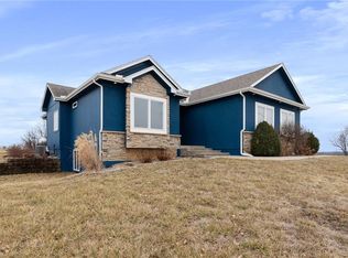 33711 E Truman Rd, Grain Valley, MO 64029