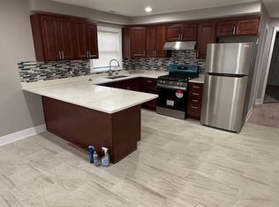 384 Yates Ave APT 1, Calumet City, IL 60409