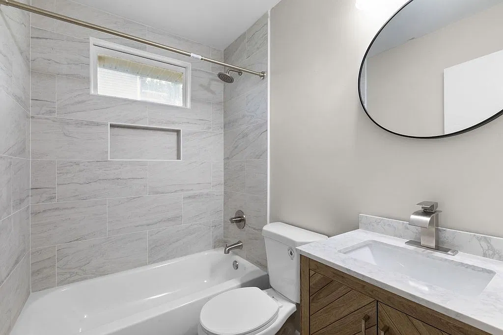 2 bed, 663 sqft, $1,700 — Photo 3