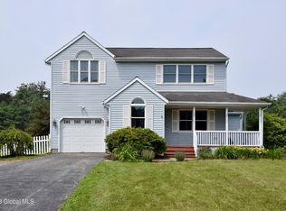 3 Silver Springs Dr, Ballston Spa, NY 12020