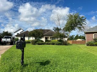 2741 Ascension Ct, Marrero, LA 70072