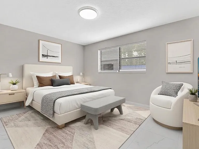 626 SW 14th Ave #102 — Photo 13