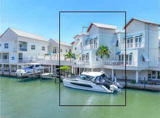 1001 10th Ave S UNIT 207, Naples, FL 34102