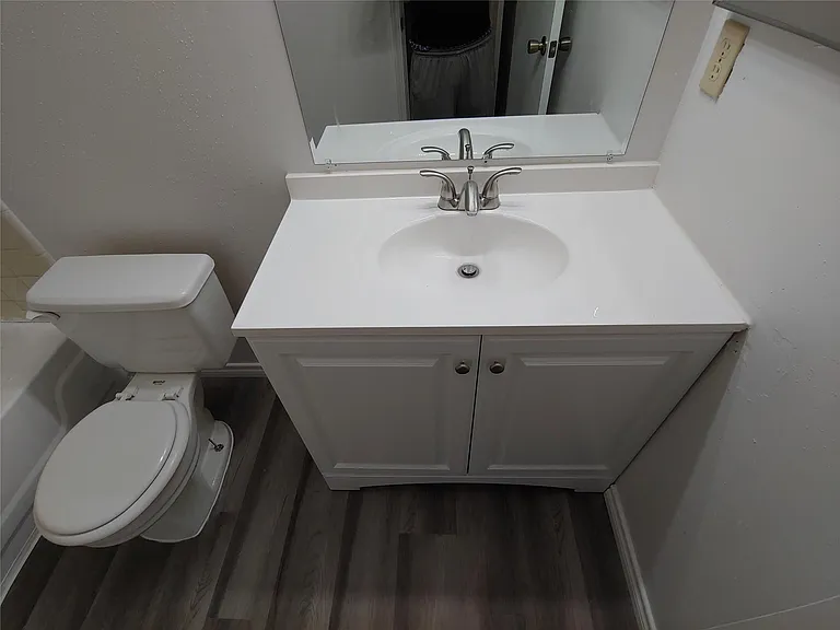 9700 Leawood Blvd #408 — Photo 16