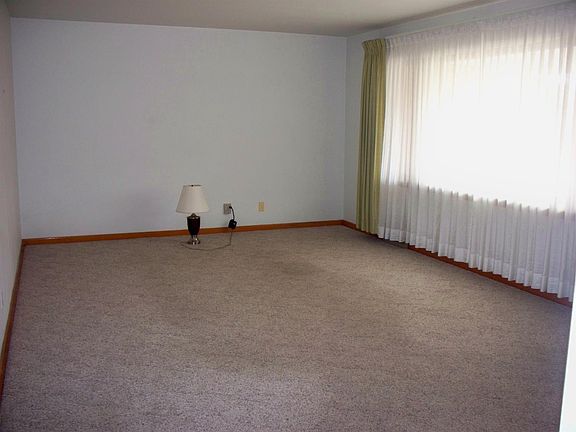 4th image of 4305 Hidalgo Ln